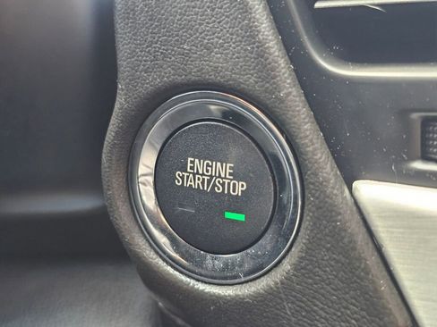 Used 2015 GMC Yukon SLT w/ Open Road Package image 21