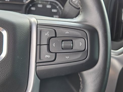 Used 2022 GMC Sierra 1500 SLT image 18
