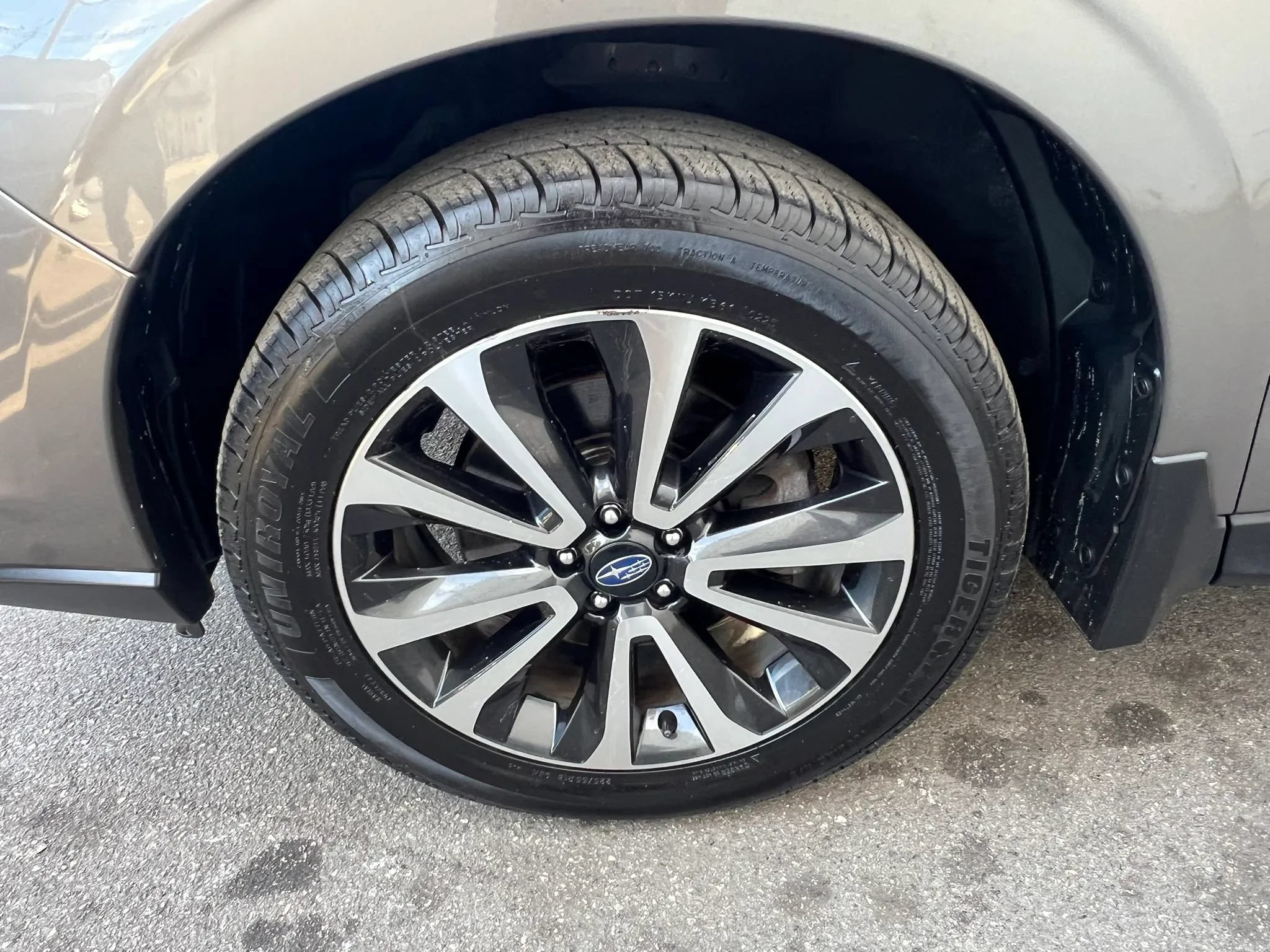 Used 2017 Subaru Forester 2.0XT Touring AWD/4WD image 11