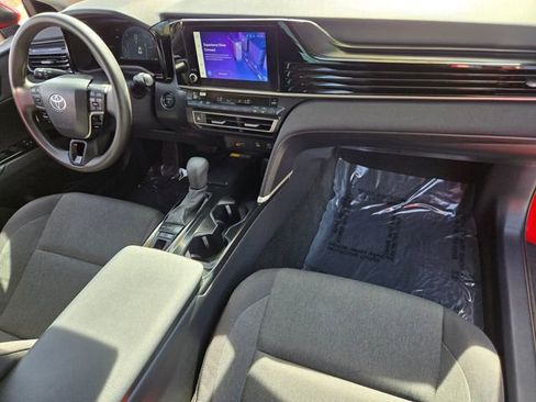 Certified 2025 Toyota Camry LE w/ Convenience Package image 15