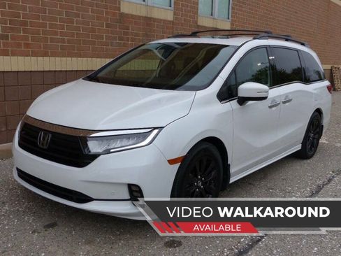 Used 2024 Honda Odyssey Elite image 1