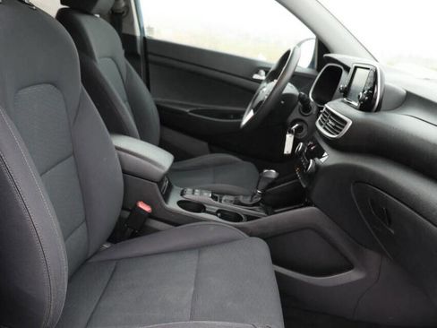 Used 2019 Hyundai Tucson SE image 15