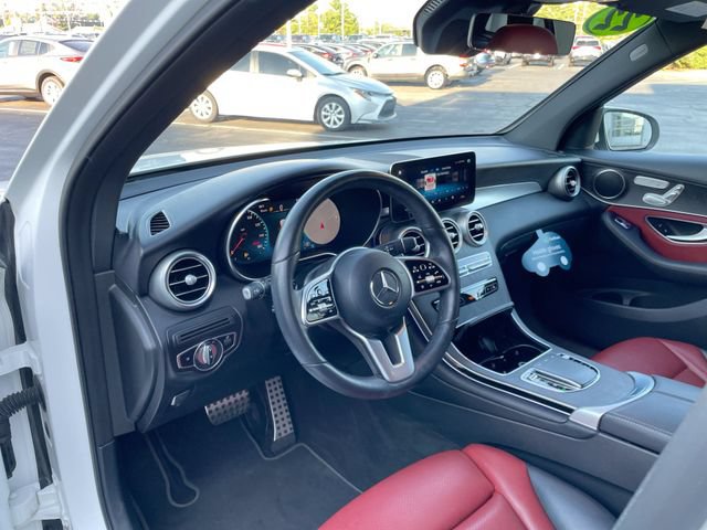 Used 2022 Mercedes-Benz GLC 300 4MATIC image 11