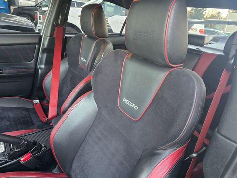 Used 2018 Subaru WRX STI AWD/4WD image 32