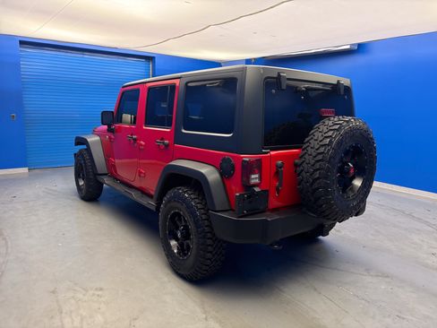 Used 2017 Jeep Wrangler Unlimited Sport w/ Quick Order Package 24S AWD/4WD image 5