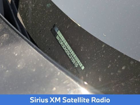Used 2025 Nissan Pathfinder Platinum FWD image 8
