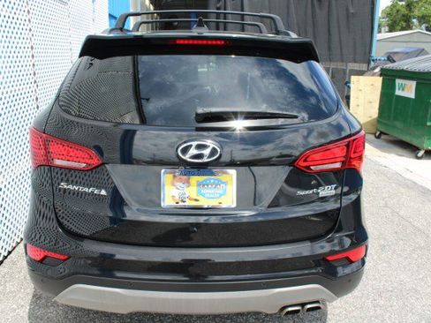 Used 2017 Hyundai Santa Fe Sport FWD image 4