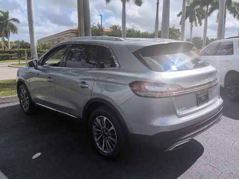 Used 2021 Lincoln Nautilus FWD w/ Equipment Group 101A image 6