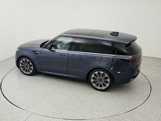 New 2026 Land Rover Range Rover Sport Dynamic SE AWD/4WD image 35