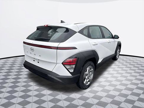 New 2026 Hyundai Kona SE image 5