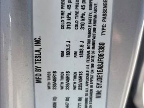 Used 2018 Tesla Model 3 Long Range RWD image 29