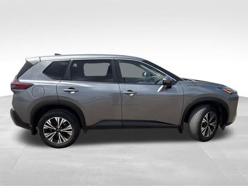 Certified 2023 Nissan Rogue SV FWD image 9