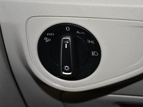 Used 2021 Volkswagen Atlas SEL Premium AWD/4WD image 35
