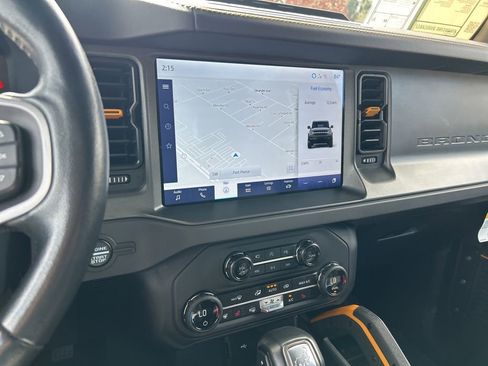 Used 2024 Ford Bronco Badlands image 28