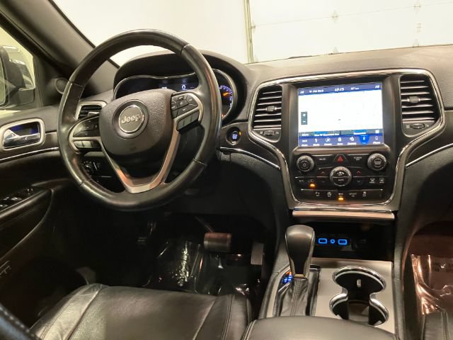 Used 2018 Jeep Grand Cherokee Limited w/ Luxury Group II AWD/4WD image 41