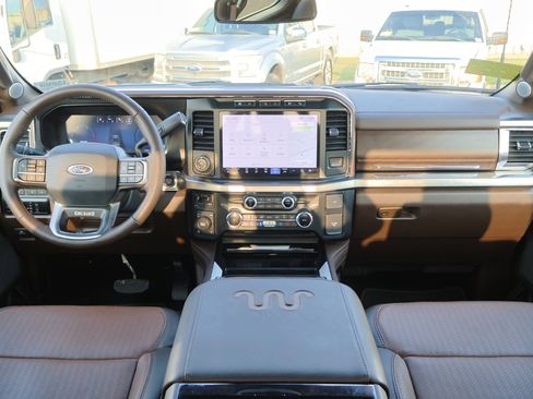 Certified 2024 Ford F250 King Ranch image 24