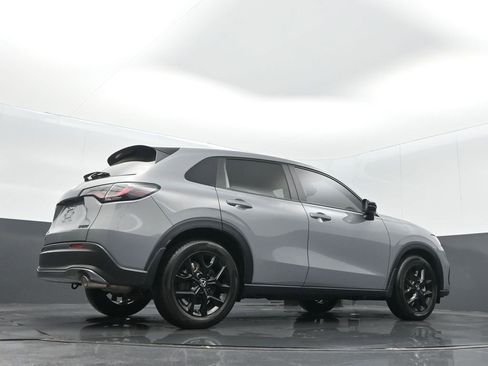 Certified 2025 Honda HR-V Sport image 23