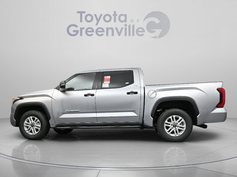 Used 2025 Toyota Tundra SR5 w/ SR5 Convenience Package RWD image 7
