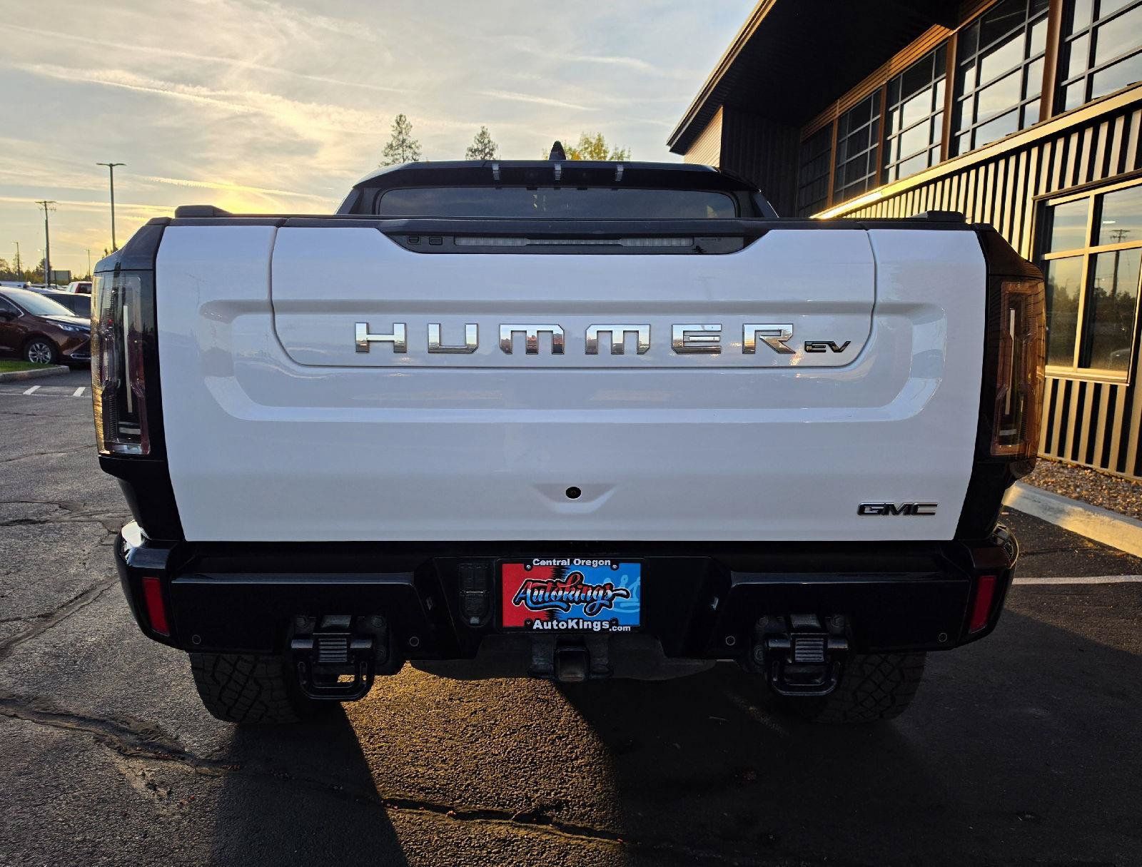 Used 2024 GMC Hummer EV 3X w/ Extreme Off-Road Package AWD/4WD image 4