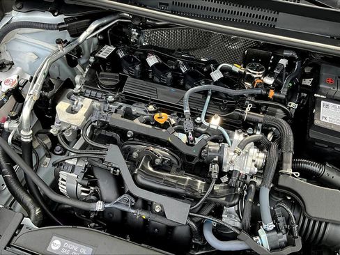 Certified 2025 Toyota Corolla LE image 31