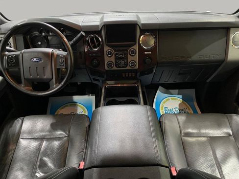 Used 2014 Ford F250 Lariat w/ Chrome Package AWD/4WD image 15