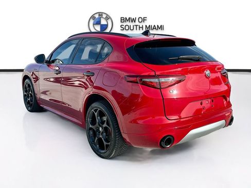 Used 2022 Alfa Romeo Stelvio Veloce AWD/4WD image 5