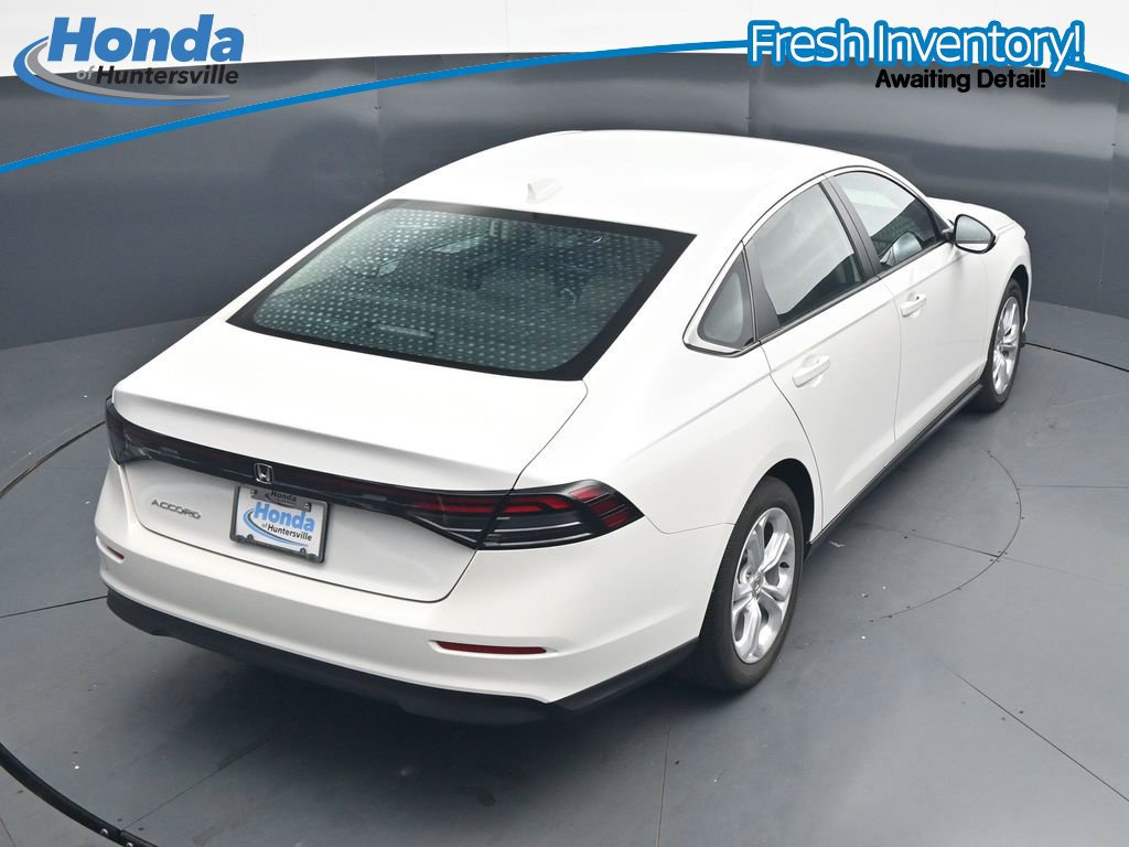 Used 2026 Honda Accord LX image 32