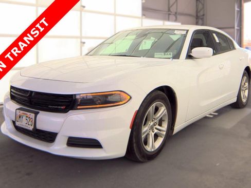 Used 2022 Dodge Charger SXT RWD image 1