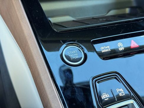 New 2026 Audi A6 Prestige image 27