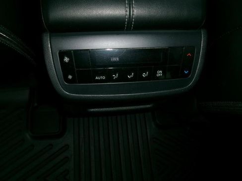 Used 2023 Nissan Pathfinder SL w/ Lighting Package (N92) AWD/4WD image 11