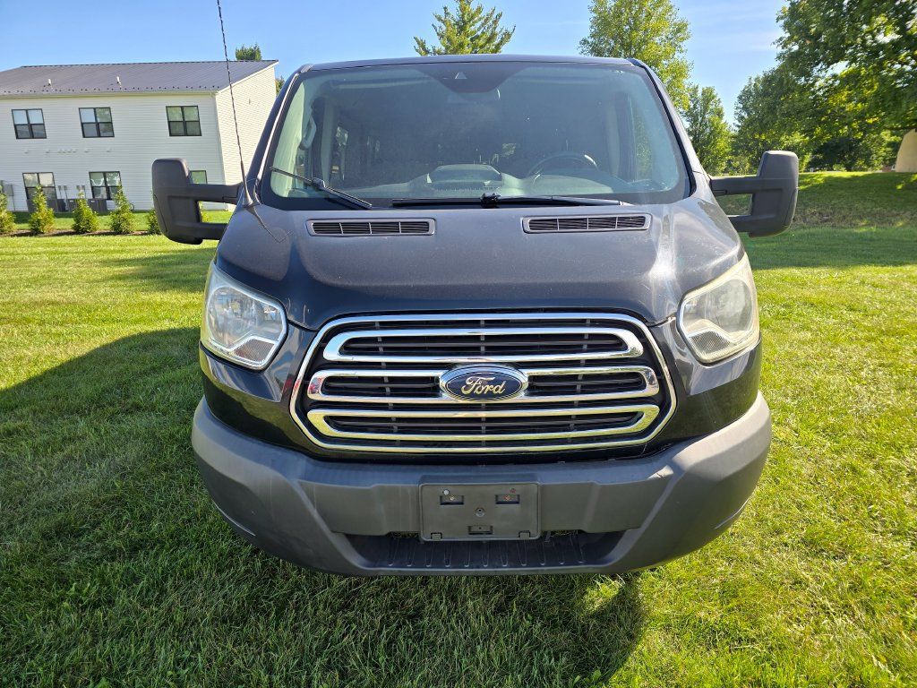 Used 2015 Ford Transit 350 XLT RWD image 2