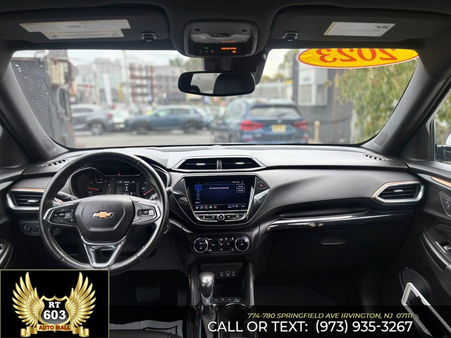 Used 2023 Chevrolet TrailBlazer ACTIV w/ Convenience Package FWD image 12