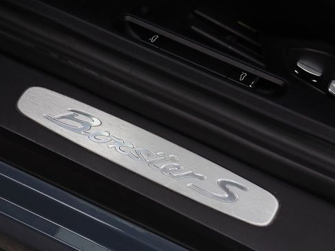 Used 2017 Porsche 718 Boxster S image 37