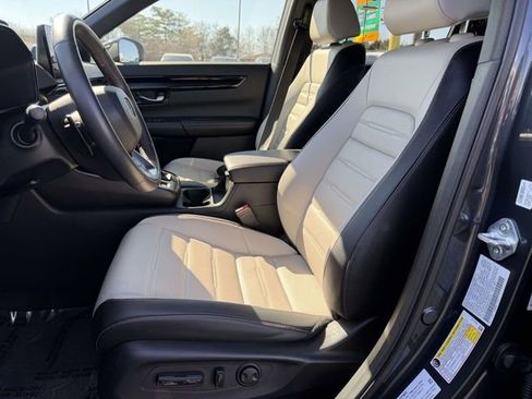 Used 2025 Honda CR-V Sport Touring image 12
