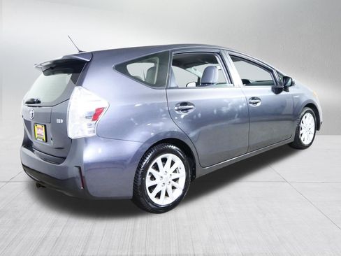 Used 2012 Toyota Prius V Five FWD image 7
