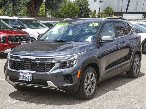 Used 2024 Kia Seltos S FWD image 5