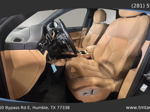 Used 2018 Porsche Macan Sport Edition AWD/4WD image 15