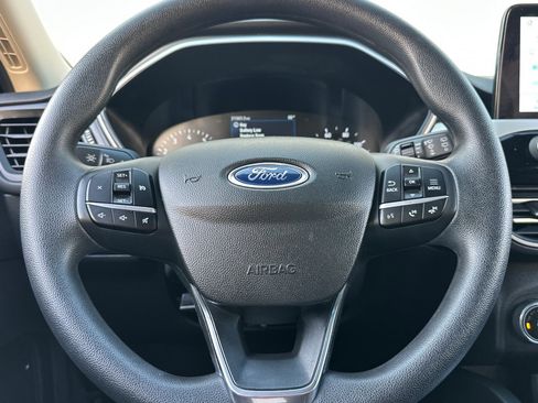Used 2020 Ford Escape SE FWD image 36