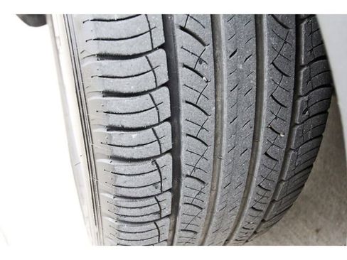 Used 2014 Ford Escape SE w/ Equipment Group 201A FWD image 29
