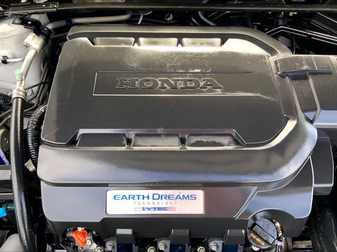 Used 2015 Honda Accord EX-L image 32