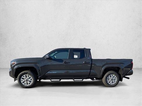 New 2025 Toyota Tacoma SR5 image 5
