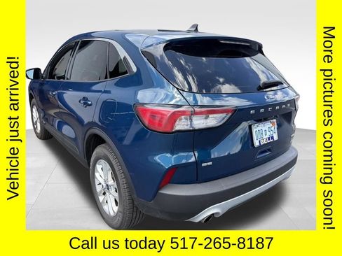 Used 2020 Ford Escape SE AWD/4WD image 3