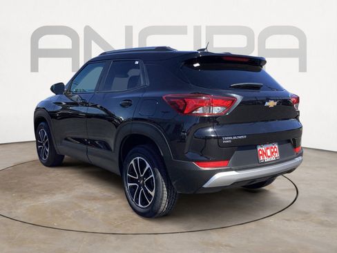 Used 2025 Chevrolet TrailBlazer LT image 12