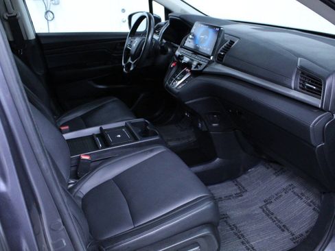 Used 2025 Honda Odyssey EX-L image 16