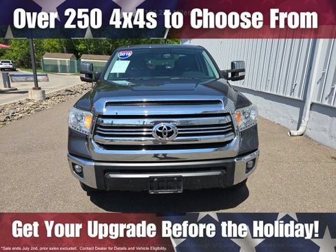 Used 2016 Toyota Tundra SR5 AWD/4WD image 2