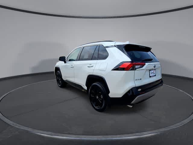 Used 2022 Toyota RAV4 SE AWD/4WD image 6
