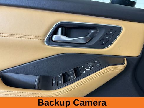 Used 2023 Nissan Rogue Platinum w/ Platinum Premium Package image 10