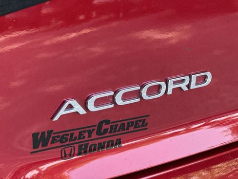 Used 2024 Honda Accord Touring image 11