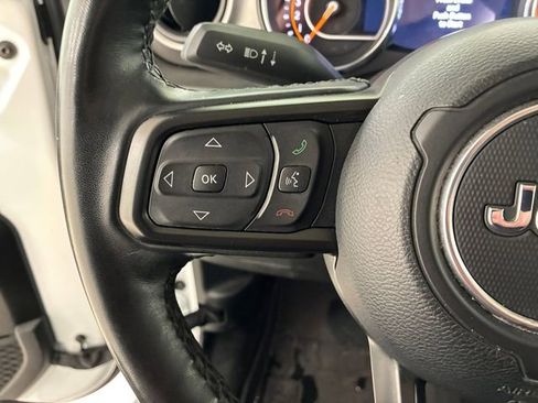 Used 2021 Jeep Wrangler Unlimited Sport image 23