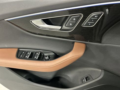 Used 2023 Audi Q7 3.0T Prestige w/ Prestige Package image 11